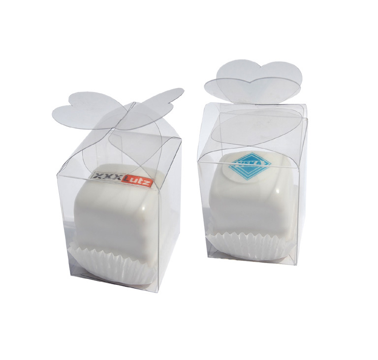 Petit fours mit Logo in Klarsichtgeschenkbox