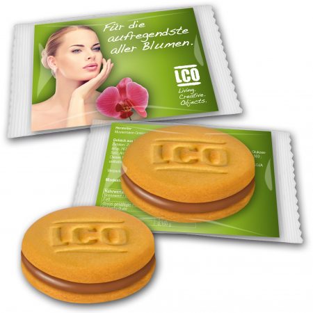 Keks geprägt mit Schokofüllung