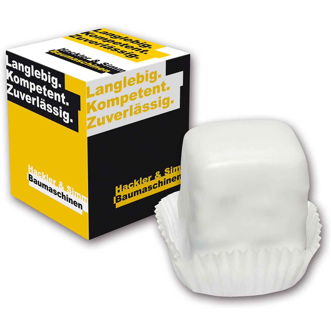 Petit four einzeln in bedruckten Karton